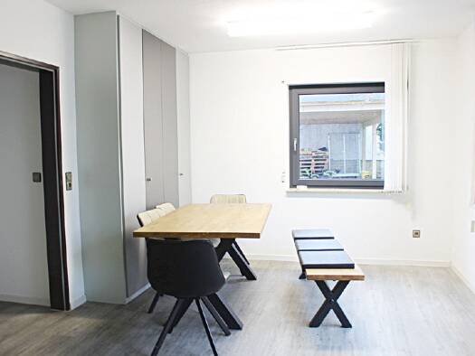 Bürofläche zur Miete 0,00 € 4 Zimmer Damm Aschaffenburg 63741