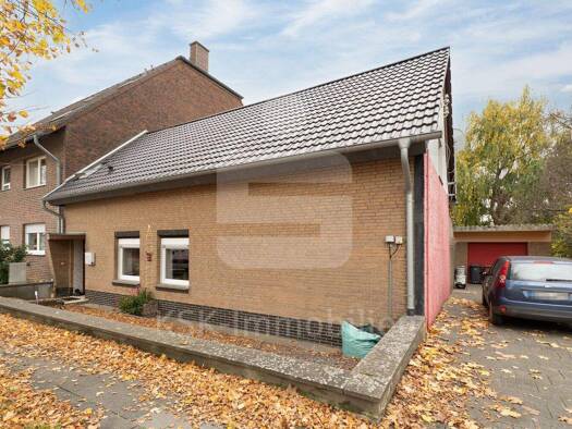 Einfamilienhaus zum Kauf 250.000 € 4 Zimmer 107 m² 395 m² Grundstück Elsdorf 50189