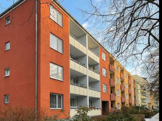 Wohnung zum Kauf 330.000 € 2,5 Zimmer 65 m² 3. Geschoss frei ab 01.07.2026 Steglitz Berlin 12169