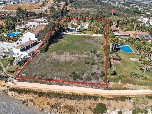 Grundstück zum Kauf 10.000.000 € 8.400 m² Grundstück Estepona 29680