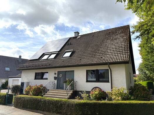 Haus zum Kauf 495.000 € 7 Zimmer 216 m² 1.238 m² Grundstück Hattrop Soest 59494