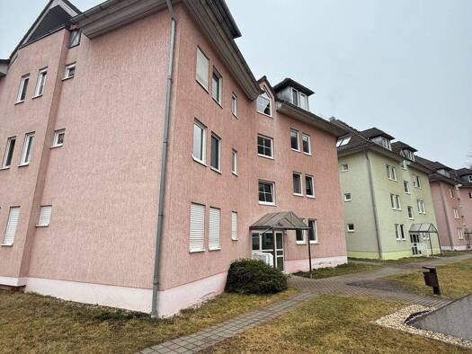 Wohnung zum Kauf 59.000 € 2 Zimmer 56,6 m² EG Lichtenstein 09350