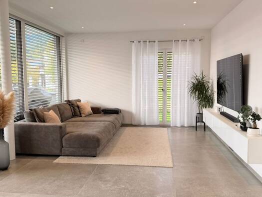 Wohnung zur Miete 2.300 € 4 Zimmer 155 m² Geschoss 1/4 frei ab 01.05.2026 Sankt Martin 67487