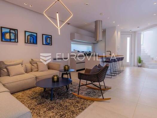 Haus zum Kauf 600.000 € 2 Zimmer 179 m² Funtana Funtana
