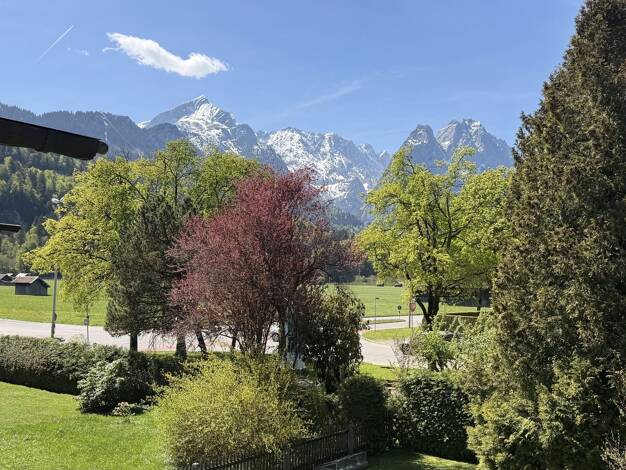 Wohnung zum Kauf 475.000 € 2 Zimmer 74,9 m² 1. Geschoss Garmisch Garmisch-Partenkirchen 82467