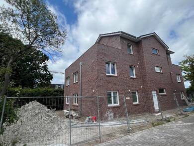 Wohnung zur Miete 1.150 € 3 Zimmer 79 m² 2 Geschosse frei ab 01.10.2025 Dänholmer Weg Eversten Oldenburg 26131