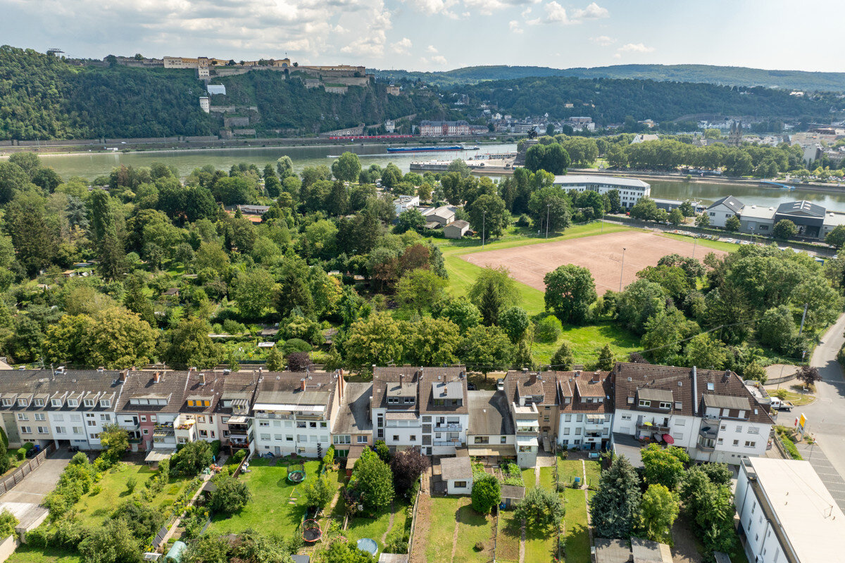 Mehrfamilienhaus zum Kauf 1.100.000 € 9 Zimmer 257 m²<br/>Wohnfläche 550 m²<br/>Grundstück Lützel 6 Koblenz 56070