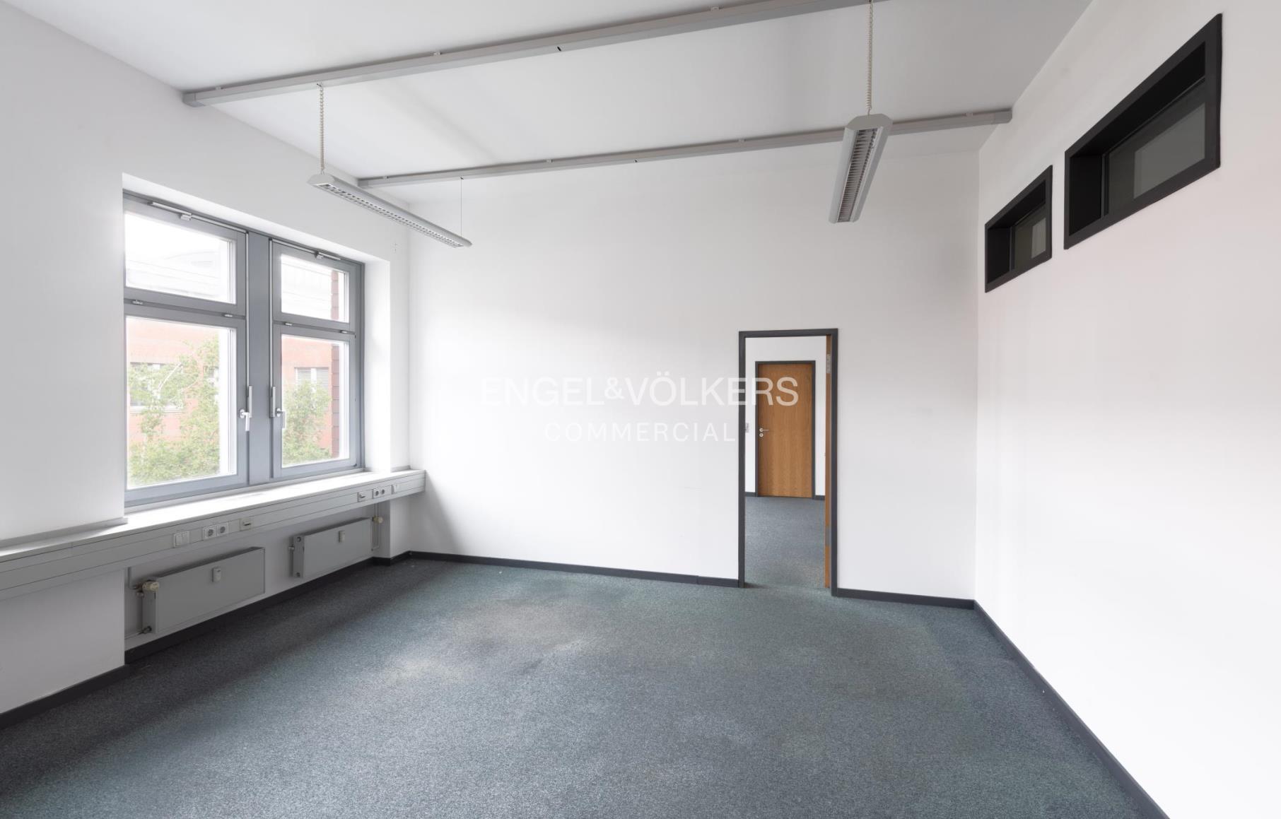 Büro-/Praxisfläche zur Miete 12,50 € 475 m²<br/>Bürofläche ab 475 m²<br/>Teilbarkeit Tegel Berlin 13507