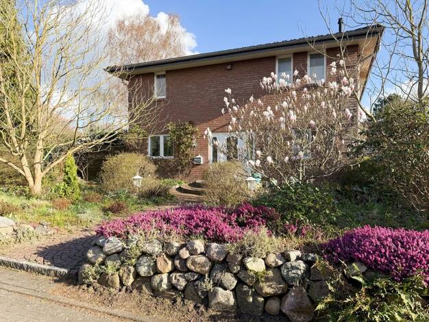 Einfamilienhaus zum Kauf 5 Zimmer 285 m² 1.783 m² Grundstück Wesseln 25746