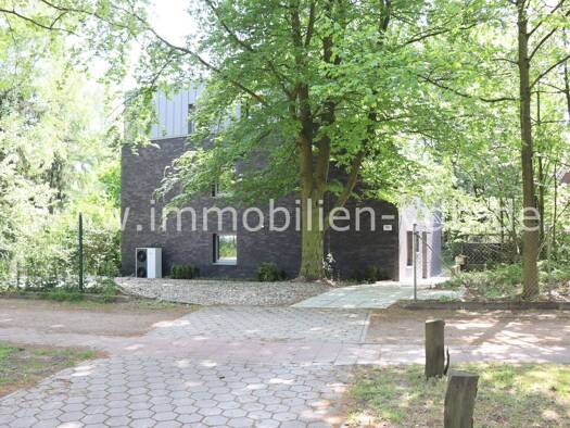 Mehrfamilienhaus zum Kauf als Kapitalanlage geeignet 1.880.000 € 399 m² 720 m² Grundstück Hummelsbüttel Wandsbek 22339