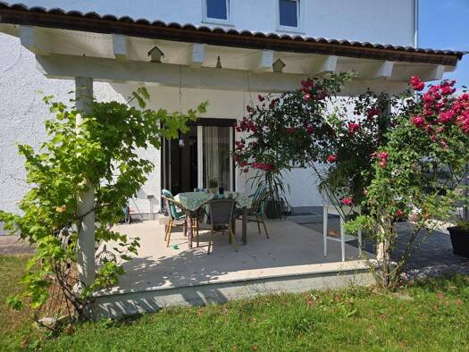 Wohnung zum Kauf 368.000 € 4 Zimmer 107 m² Waldkraiburg 84478