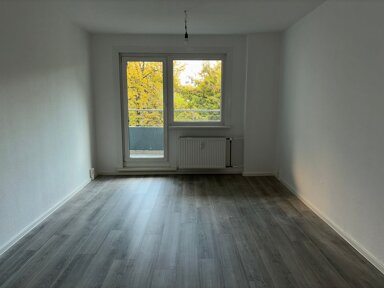 Wohnung zur Miete 1.049 € 4 Zimmer 78,5 m² 3. Geschoss frei ab 15.11.2024 Ahrenshooper Straße 16 Neu-Hohenschönhausen Berlin 13051