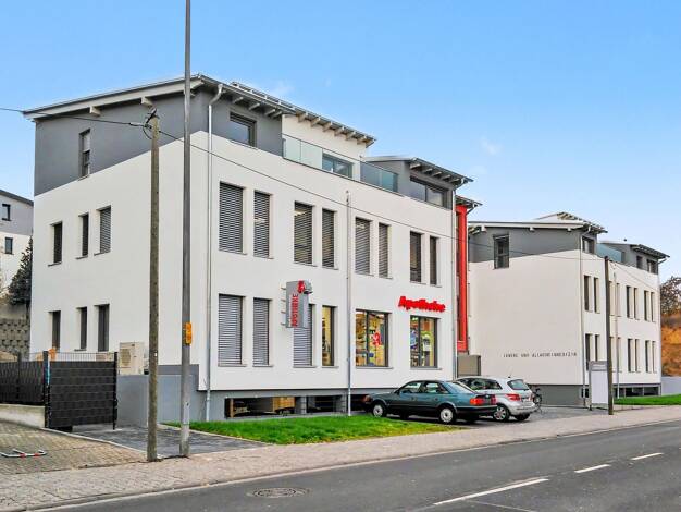 Gewerbeobjekt zum Kauf als Kapitalanlage geeignet 4.950.000 € 42 Zimmer 1.270,5 m² 1.476 m² Grundstück Laubenheim Mainz 55130