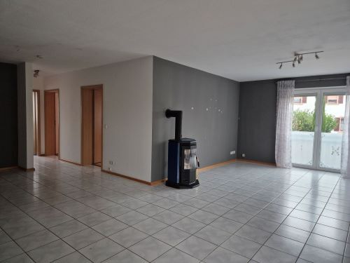 Wohnung zur Miete 900 € 3 Zimmer 93 m²<br/>Wohnfläche ab sofort<br/>Verfügbarkeit Oberbruch Bühl 77815