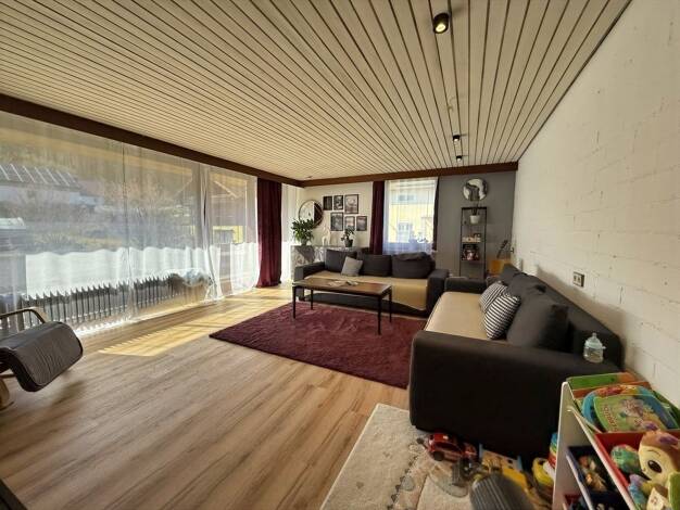 Einfamilienhaus zum Kauf 360.000 € 5 Zimmer 165 m² 783 m² Grundstück Rottweil 78628