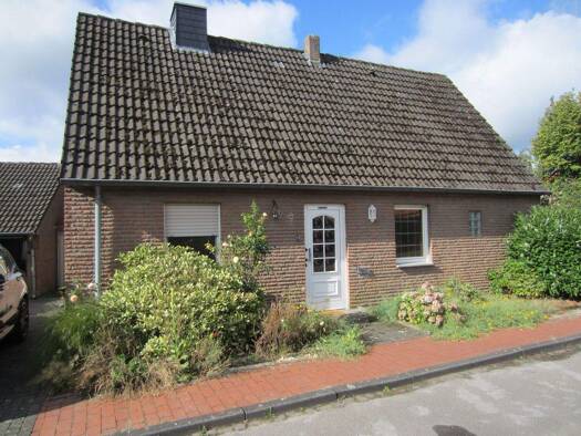 Einfamilienhaus zum Kauf 260.000 € 6 Zimmer 135 m² 759 m² Grundstück Nienborg Heek 48619