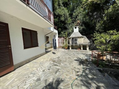 Haus zum Kauf 1.245.000 € 10 Zimmer 323 m² 536 m² Grundstück Opatija center