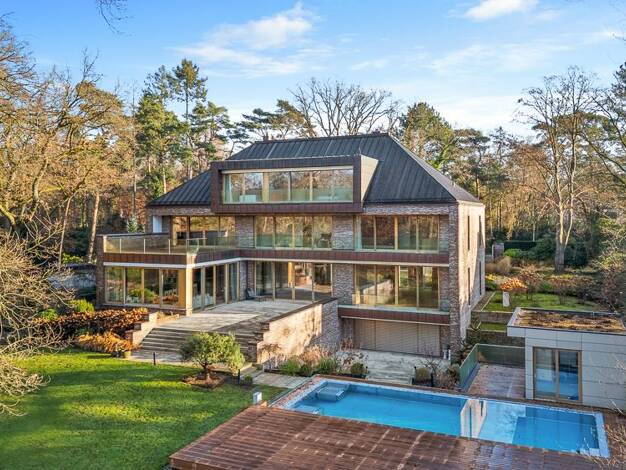 Villa zum Kauf 11 Zimmer 956 m² 12.430 m² Grundstück Poppenbüttel Hamburg 22391