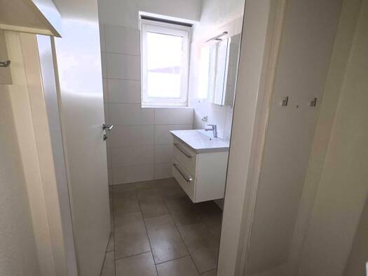 Wohnung zur Miete 600 € 3,5 Zimmer 76 m² Bertl Konradstrasse 13 - 15 /1c Hinterberg Steyr 4400