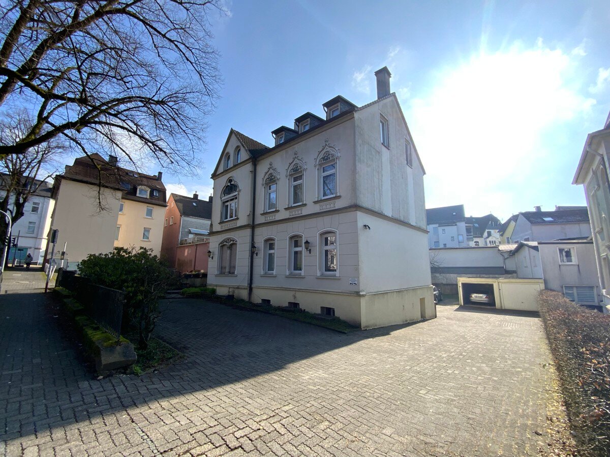 Mehrfamilienhaus zum Kauf als Kapitalanlage geeignet 375.000 € 12 Zimmer 310,2 m²<br/>Wohnfläche 709 m²<br/>Grundstück Grünewald Lüdenscheid 58509