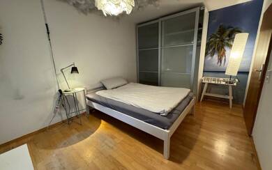 WG-Zimmer zur Miete Wohnen auf Zeit 590 € 25 m² frei ab 31.12.2025 Fridingerstrasse 0 Sillenbuch Stuttgart Sillenbuch 70619