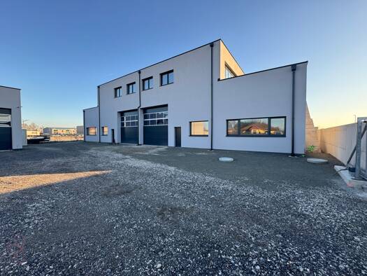 Lagerhalle zur Miete - Erstbezug 5,17 € 430 m² Lagerfläche Unterwaltersdorf / Unterwaltersdorf 2442