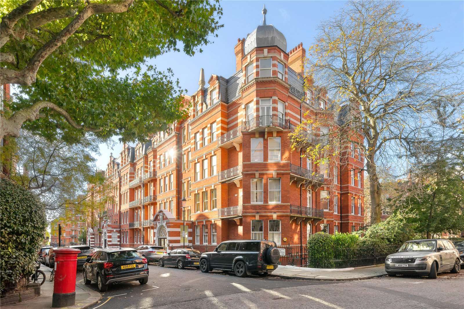 Wohnung zum Kauf provisionsfrei 4.439.250 € 4 Zimmer 206,7 m²<br/>Wohnfläche London W8 5DS