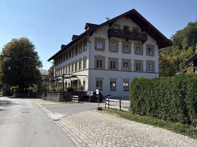 Wohnung zur Miete 1.750 € 2 Zimmer 114 m² EG Dorfstraße Kiefersfelden Kiefersfelden 83088