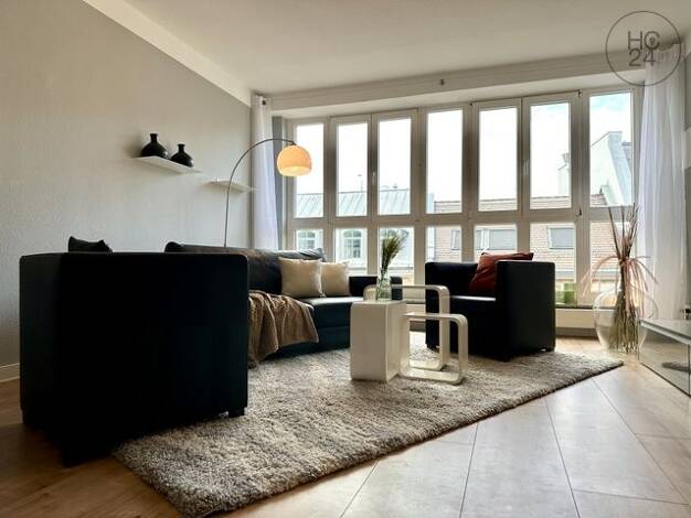 Wohnung zur Miete auf Zeit 1.250 € 2 Zimmer 63 m² frei ab 01.11.2026 Zentrum Leipzig 04109