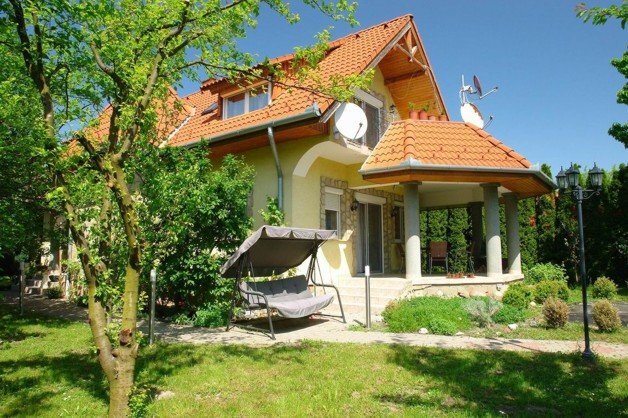 Einfamilienhaus zum Kauf 292.000 € 6 Zimmer 154 m²<br/>Wohnfläche 899 m²<br/>Grundstück Keszthely 8360