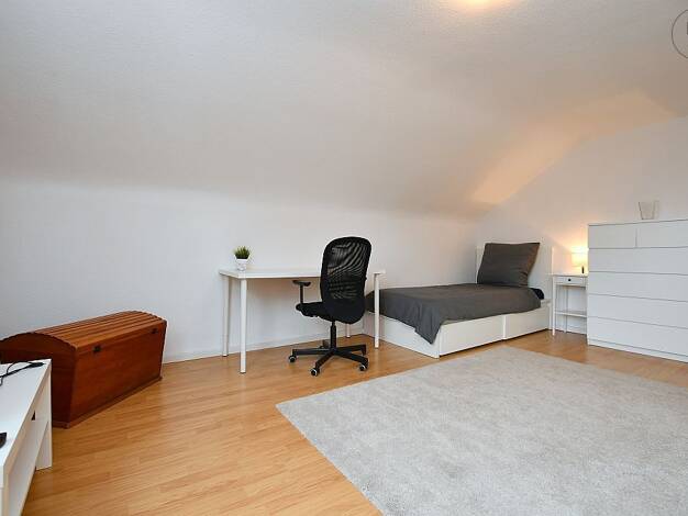 Studio zur Miete auf Zeit 990 € 1 Zimmer 38 m² frei ab 03.08.2026 Bergheim Stuttgart 70499