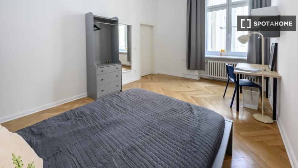 WG-Zimmer zur Miete 420 € 18 m²<br/>Wohnfläche Markgrafenstr 85 Kreuzberg Berlin 10969