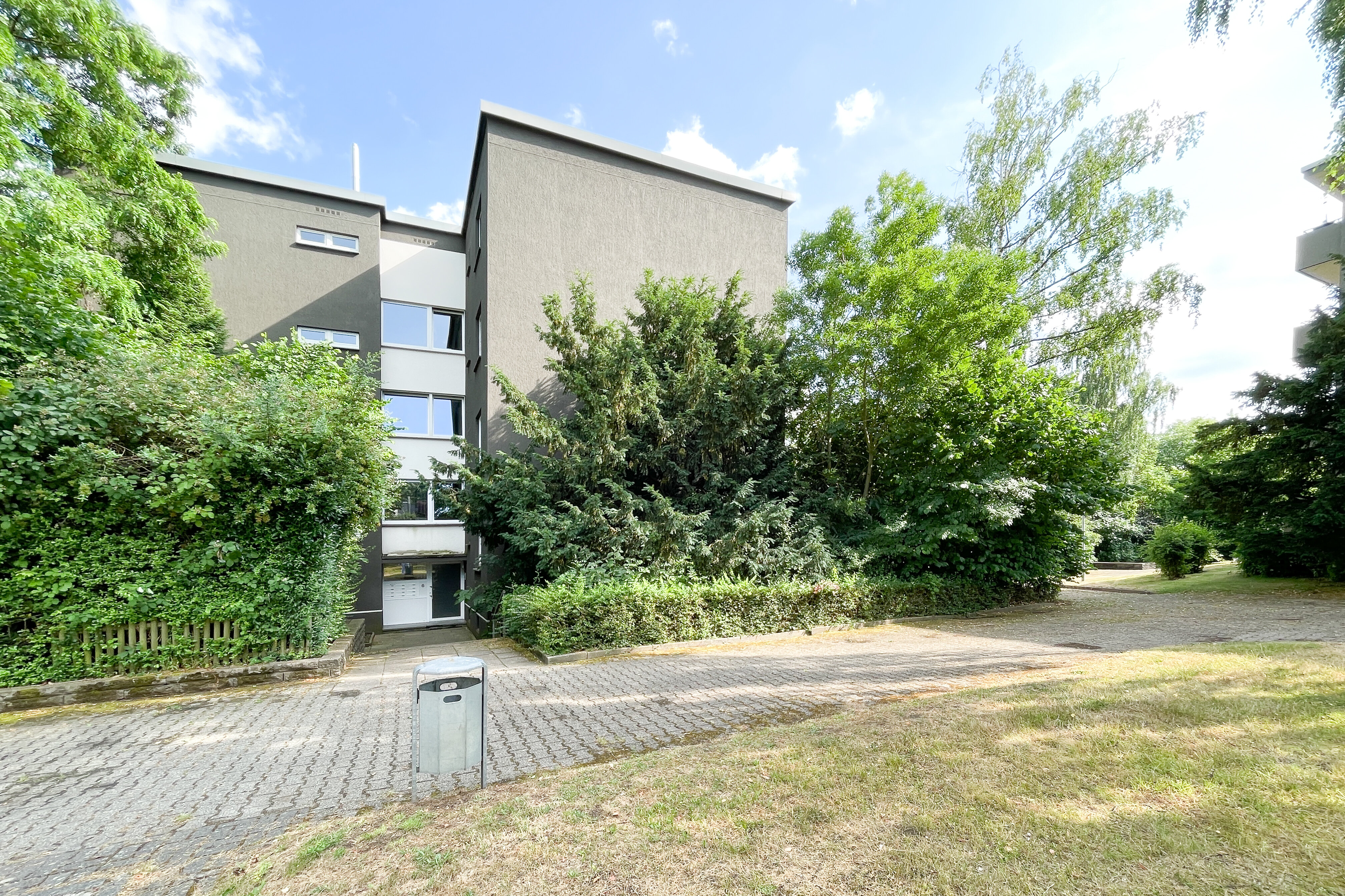 Wohnung zur Miete 700 € 3,5 Zimmer 71 m²<br/>Wohnfläche 2.<br/>Geschoss Gaußstraße 6 Dahlhausen Bochum 44879