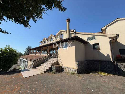 Einfamilienhaus zum Kauf 950.000 € 27 Zimmer 3.484 m² Grundstück Matulji 51211