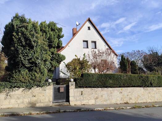 Einfamilienhaus zum Kauf 437.000 € 3 Zimmer 92 m² 1.046 m² Grundstück frei ab 01.12.2025 Tiefurt Weimar 99425