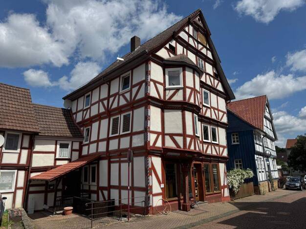 Haus zum Kauf als Kapitalanlage geeignet 210.000 € 210 m² 296 m² Grundstück Oberkaufungen Kaufungen 34260