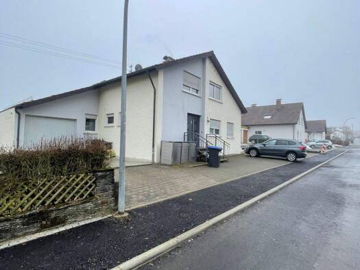 Wohnung zur Miete 750 € 2,5 Zimmer 89 m² 1 Geschosse frei ab sofort Rottenacker 89616