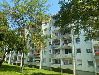 Wohnung zum Kauf 42.000 € 3 Zimmer 69,2 m² 3. Geschoss Schulstraße 19 Thurm Mülsen 08132