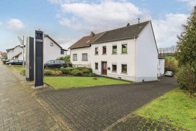 Einfamilienhaus zum Kauf 145.000 € 12 Zimmer 240,2 m² 2.935,2 m² Grundstück Landsweiler Lebach 66822