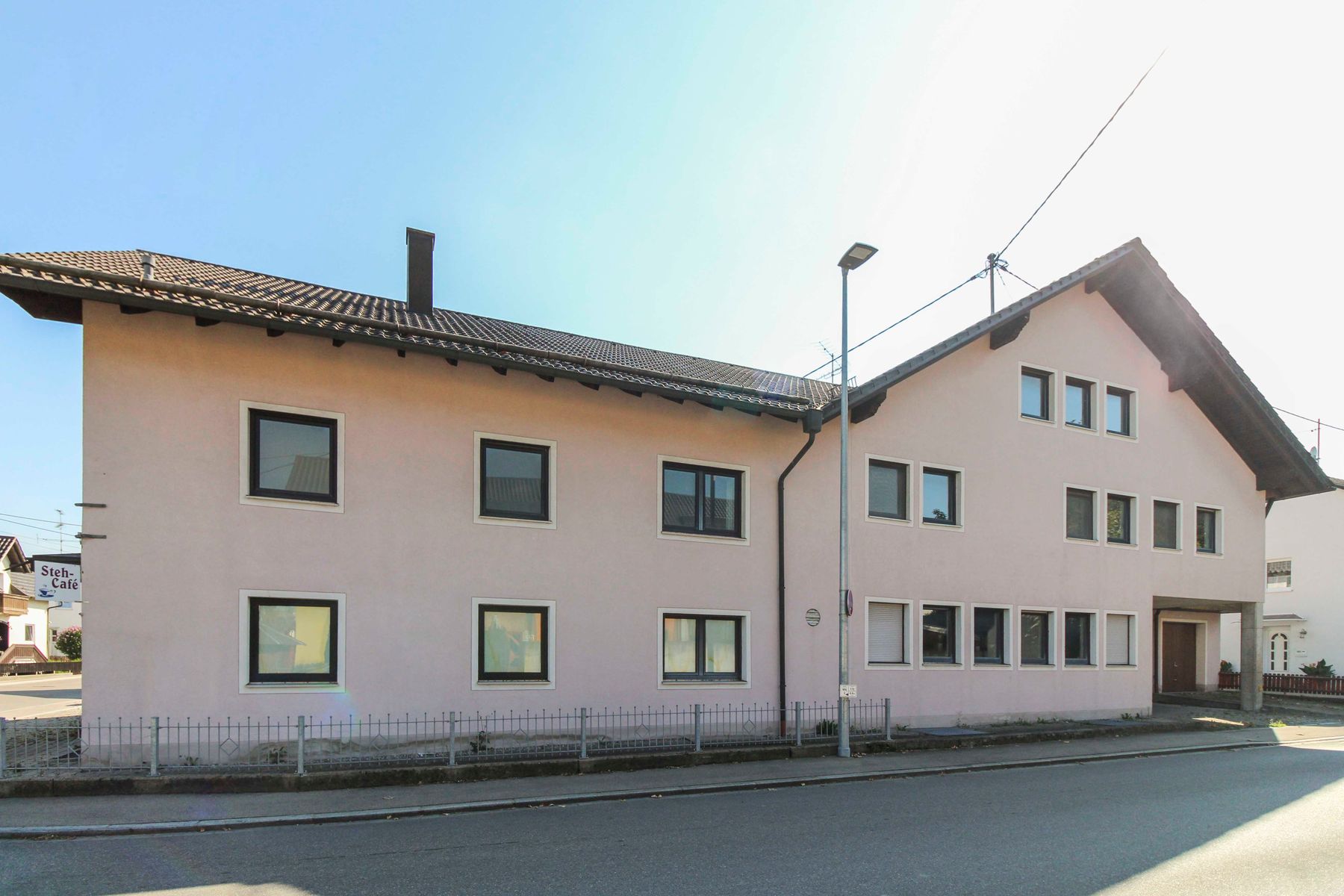 Immobilie zum Kauf als Kapitalanlage geeignet 1.100.000 € 13 Zimmer 450 m²<br/>Fläche 752 m²<br/>Grundstück Amberg 86854