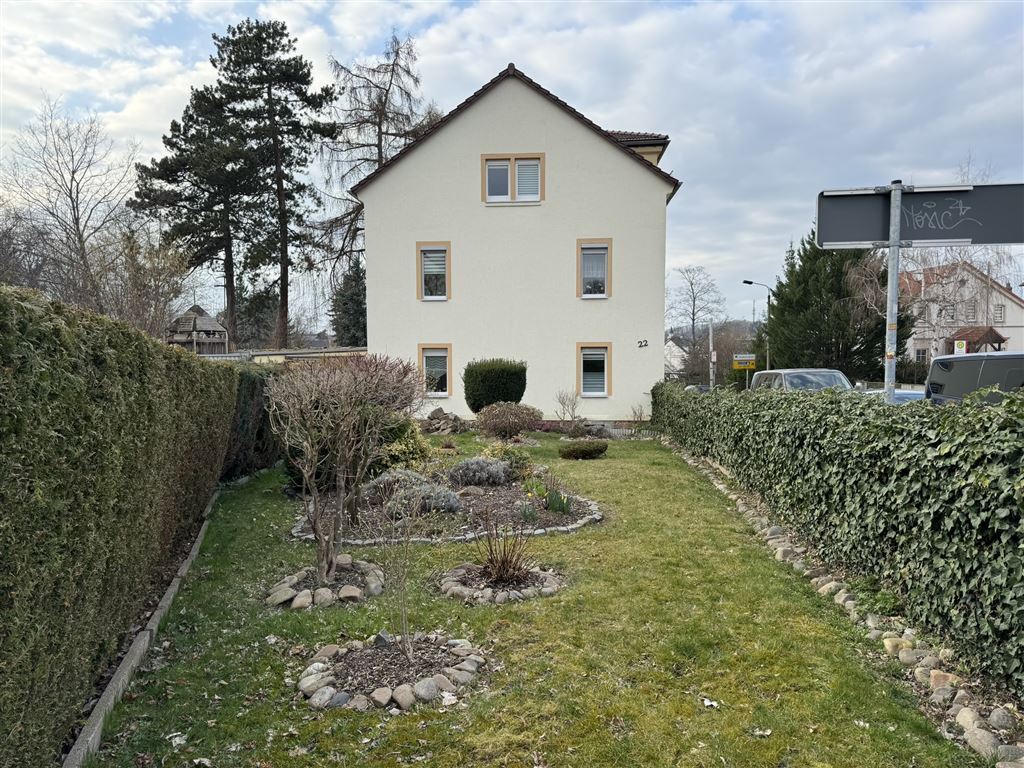 Mehrfamilienhaus zum Kauf 325.000 € 11 Zimmer 294 m²<br/>Wohnfläche 710 m²<br/>Grundstück Döbeln Döbeln 04720