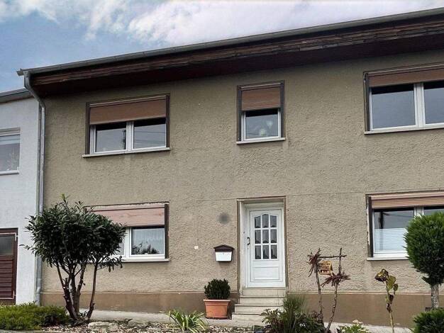 Reihenendhaus zum Kauf 165.000 € 4 Zimmer 200 m² 376 m² Grundstück Alsleben Alsleben 06425