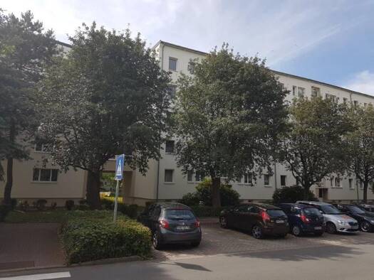 Wohnung zur Miete 350 € 3 Zimmer 58,9 m² 3. Geschoss Am Stadion 15 Hermsdorf 07629