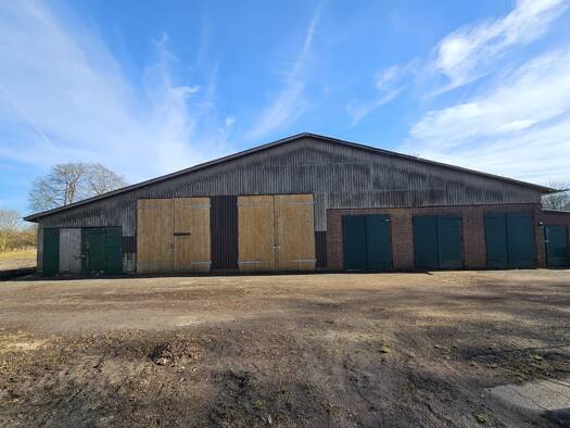 Lagerhalle zur Miete 1.200 € teilbar ab 50 m² Bad Bederkesa 27624