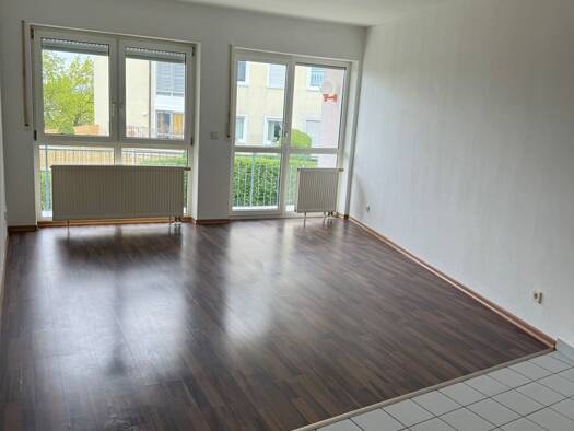Wohnung zum Kauf 32.000 € 1 Zimmer 32,3 m² Plauen 08527