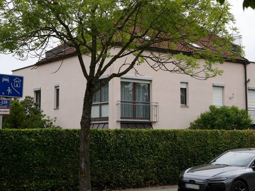Wohnung zum Kauf 240.000 € 2 Zimmer 60 m² 3 Geschosse frei ab sofort Schlüterstraße 119 Ingolstadt Ingolstadt 85057