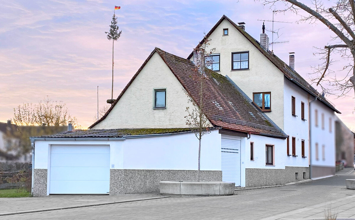 Mehrfamilienhaus zum Kauf 569.000 € 5 Zimmer 193 m²<br/>Wohnfläche 550 m²<br/>Grundstück Röttenbach 91341