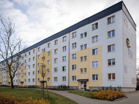 Wohnung zur Miete 414 € 3 Zimmer 66,8 m² 5. Geschoss frei ab 01.08.2026 Kopernikusstr. 12 Oststadt Neubrandenburg 17036