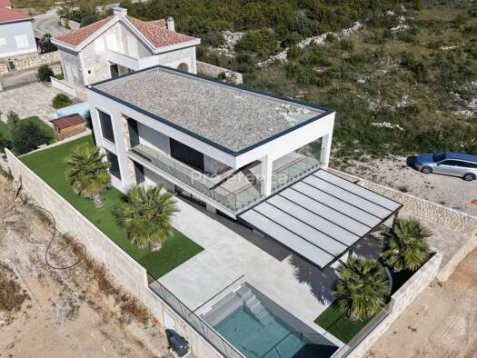 Einfamilienhaus zum Kauf - Erstbezug 650.000 € 3 Zimmer 146 m² Novalja 53291