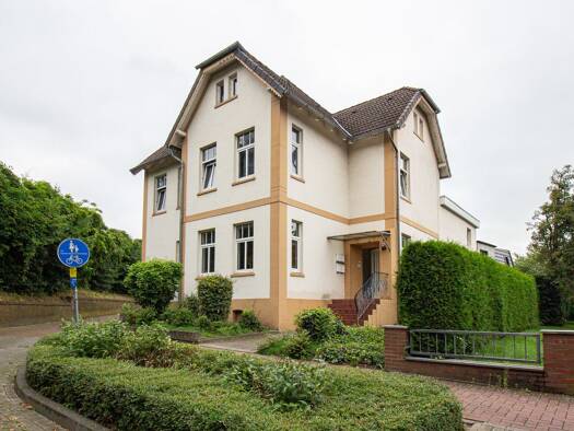 Mehrfamilienhaus zum Kauf 598.000 € 10,5 Zimmer 270 m² 435 m² Grundstück Buxtehude 21614